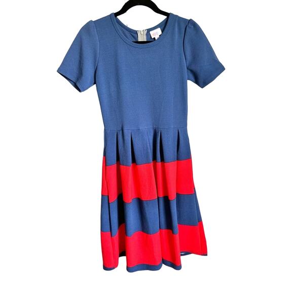 NWT Lularoe Amelia Fit & Flare Dress - Picture 1 of 9